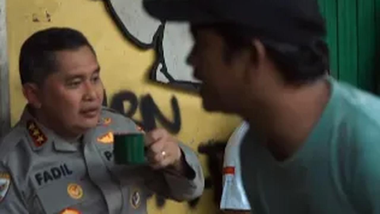 Ngopi Sendirian<br>