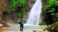Magisnya Air Terjun Dua Warna Kedung Pedut, Kulonprogo