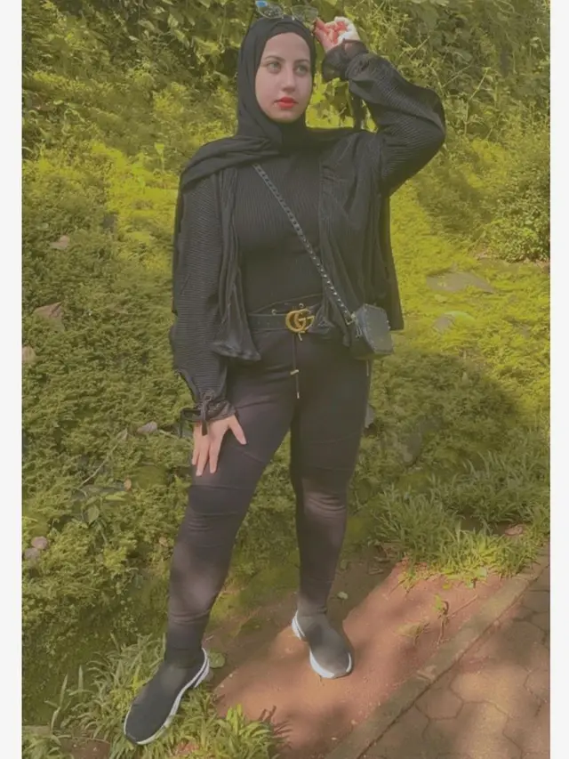 7 Potret Tasyi Athasyia Kembaran Tasya Farasya saat Pakai Hijab, Memesona