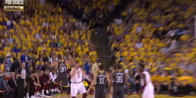 VIDEO: Reaksi Komentator dari Berbagai Negara untuk Three-Point Curry di Final NBA