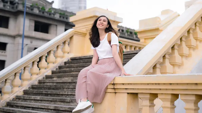 wanita september bahagia sederhana