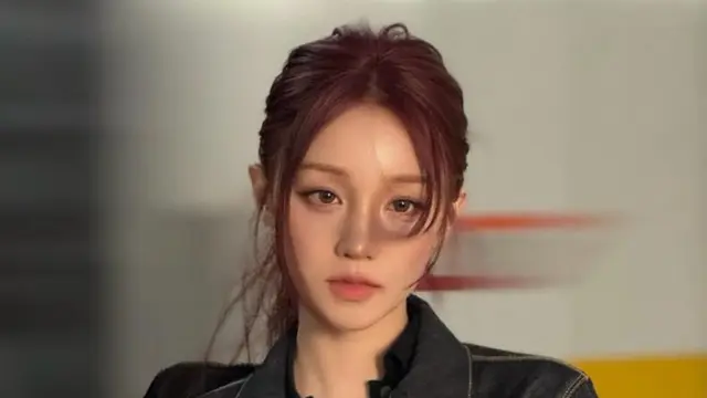 Yuqi  i-dle,hadir di Fendi Milan Fashion Week. [@yuqisong.923]