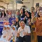 Iluni Menwa UI menggelar berkah Ramadan dengan membagikan santunan untuk anak yatim. (Istimewa)