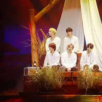 TXT ajak penggemar larut dalam cerita, musik dan imaji yang membius dalam Act: Sweet Mirage World Tour. (Foto: Courtesy Big Hit)
