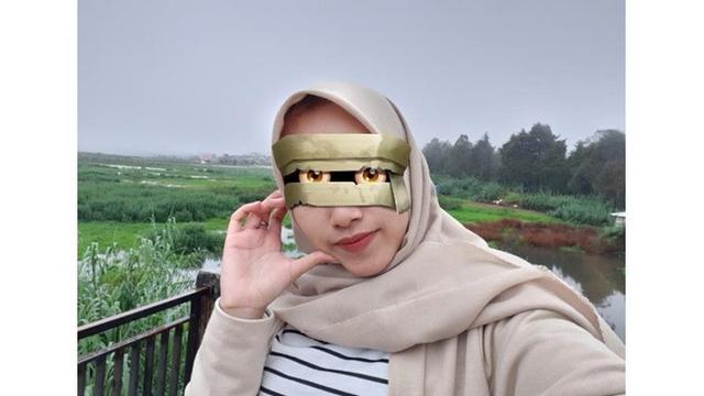 Wanita Ini Minta Jerawat Dihilangkan, 6 Hasil Editan Foto Bikin Senyum