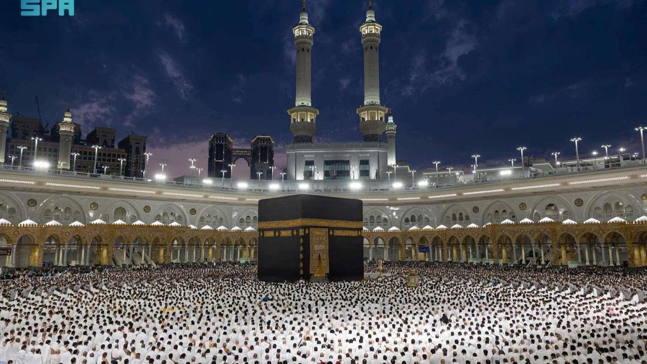 Suasana malam 21 Ramadan di Masjid Istiqlal