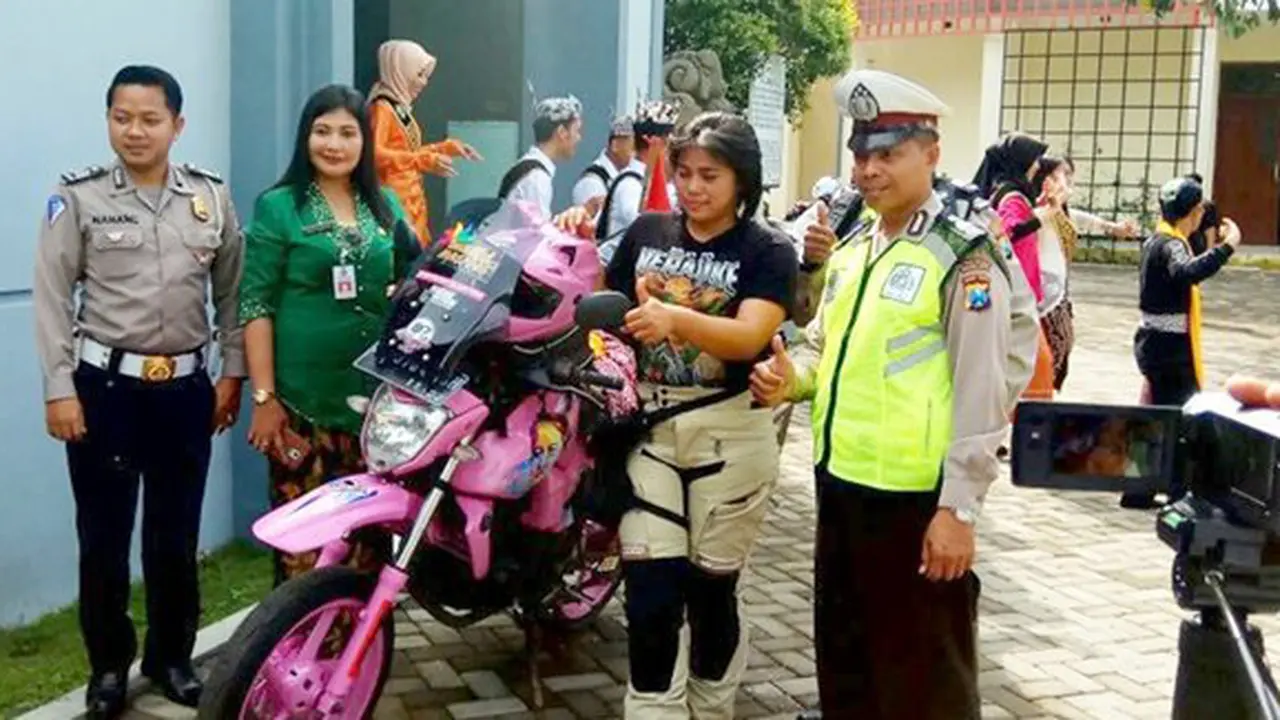 Mouzza Zee siap berkelana lewat Ekspedisi Kartini 4/Foto: copyright vemale.com/wnd