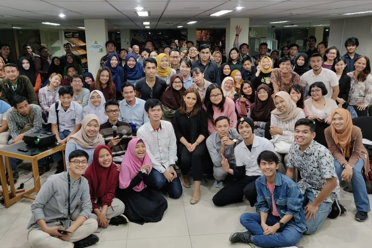 [FIMELA] Britzone ID, Ajak Masyarakat Tak Perlu Takut Salah Berbahasa Inggris