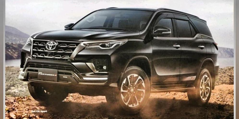 Brosur New Fortuner (Istimewa)