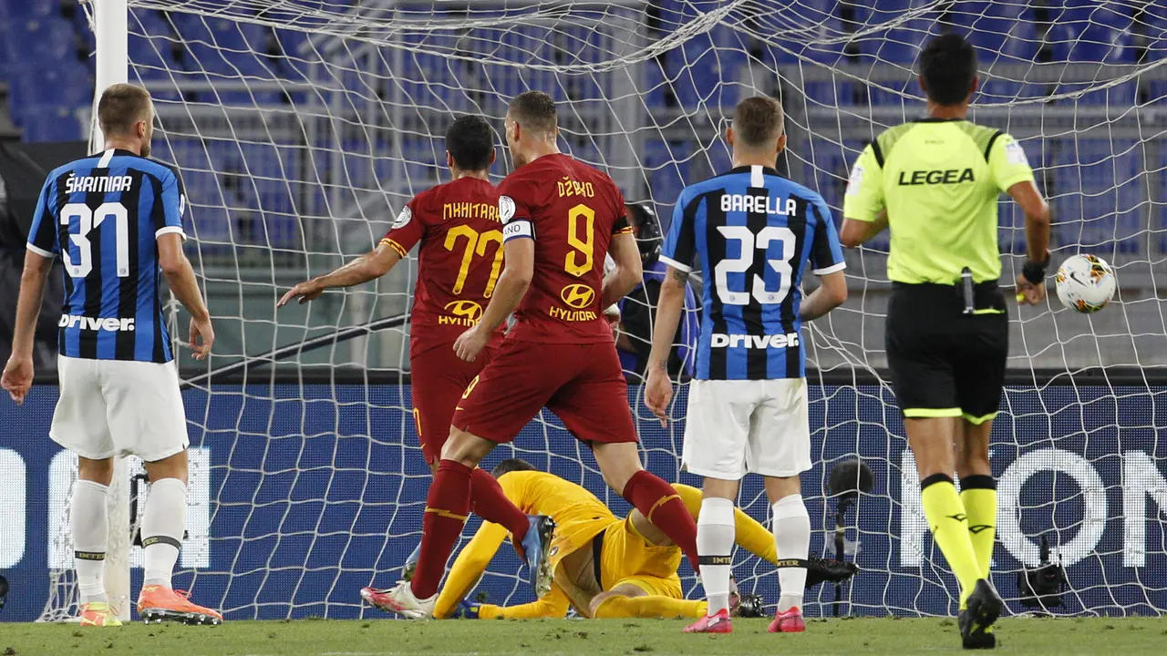 Penalti Lukaku Selamatkan Inter Milan dari Kekalahan Atas Roma