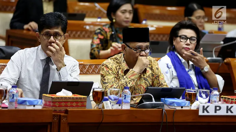 Pimpinan KPK Lanjutkan RDP dengan DPR