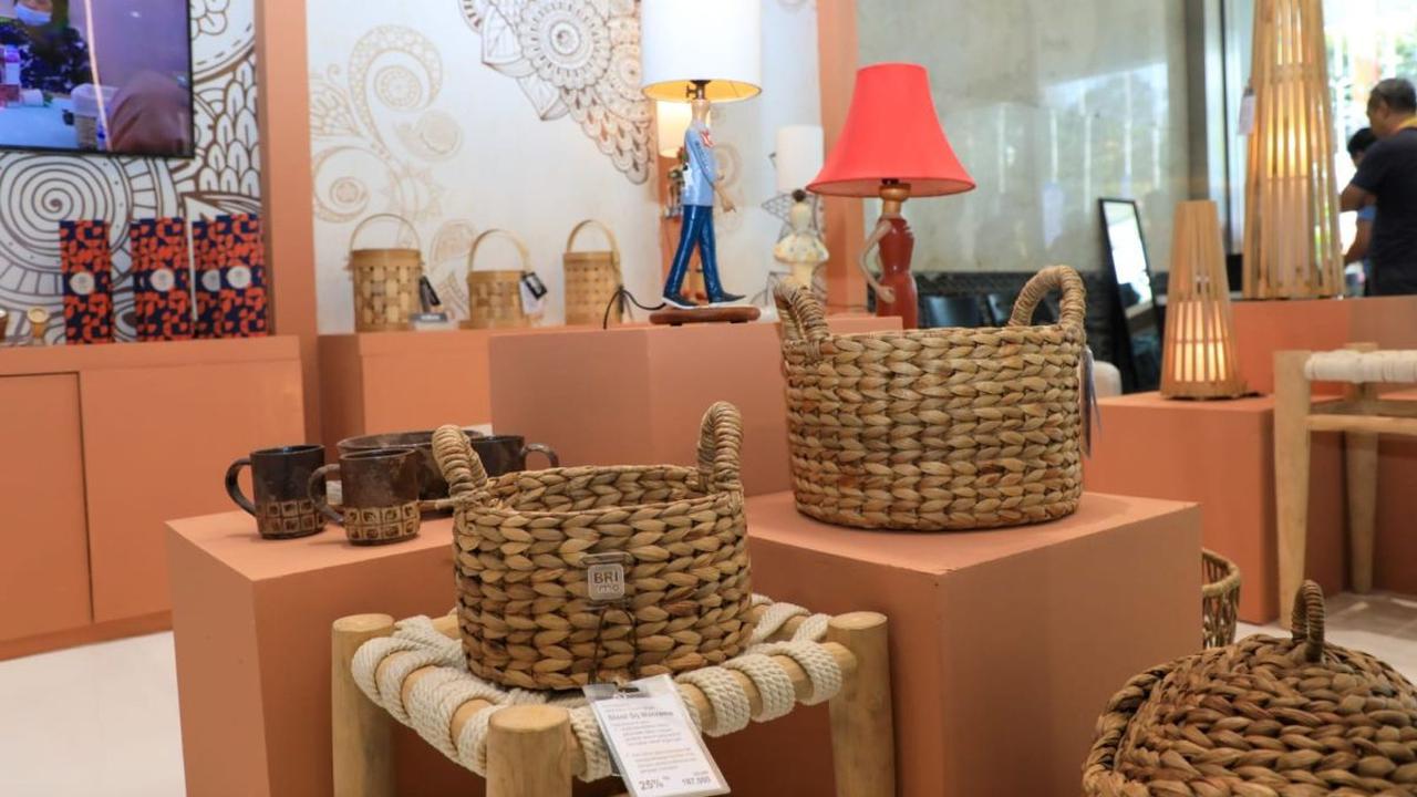 Banyak Orang yang Melirik Produk dari Craftote: Gallery & Coffee