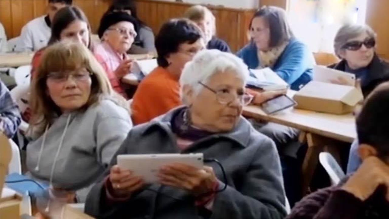 Pembaca Digital vs Konvensional. Apakah Anda salah satunya?