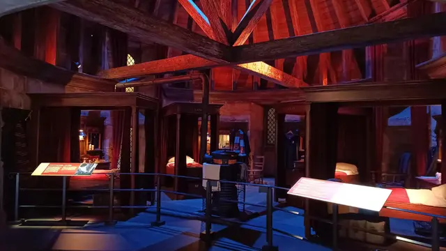 The Gryffndor Common Room adalah "rumah" pertama yang dirasakan Harry Pottter.