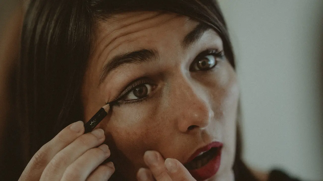 eyeliner