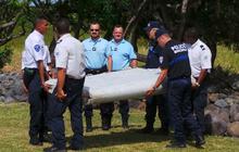 Ini wujud serpihan yang diduga puing Malaysia Airlines MH370