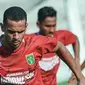 5 Potret Leo Lelis saat Latihan Pramusim Persebaya Surabaya, Selalu Fokus (IG/officialpersebaya)