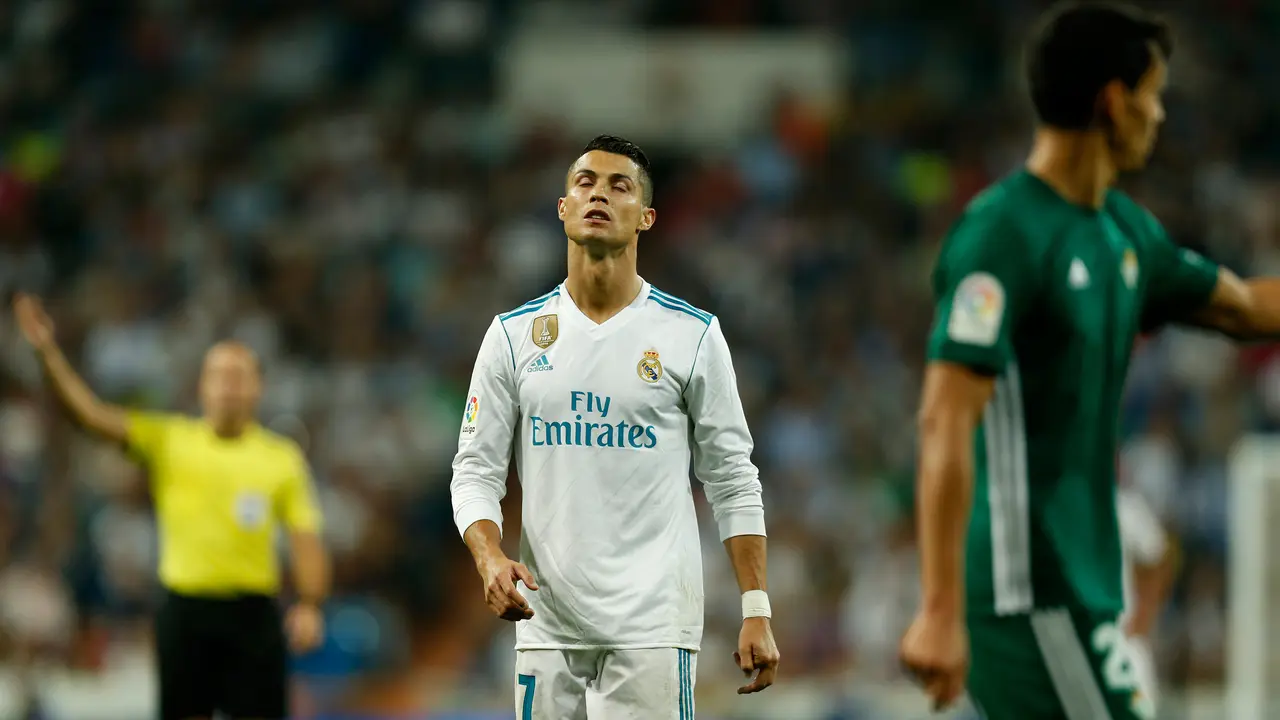 Wajah Lesu Ronaldo Usai Real Madrid Takluk di Kandang