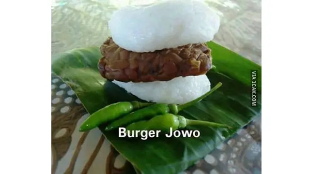 6 Cara Nyeleneh Makan Tempe Ini Bikin Geleng Kepala