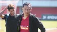 Pemain baru PSS Sleman, Jajang Sukmara. (Bola.com/Vincentius Atmaja)