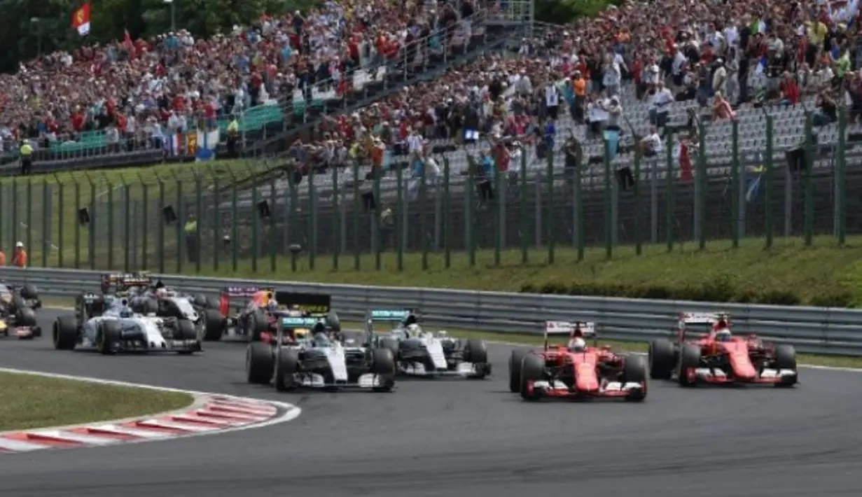 Jalannya balapan F1 yang penuh drama di Sirkuit Hungaroring. (AFP PHOTO/Andrej Isakovic)