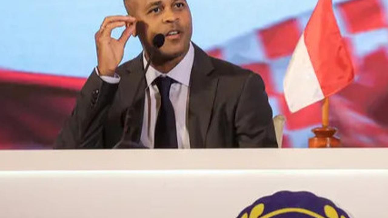 Pernah Berduel saat Masih Jadi Pemain, Pelatih Australia Penasaran dengan Racikan Patrick Kluivert di Timnas Indonesia