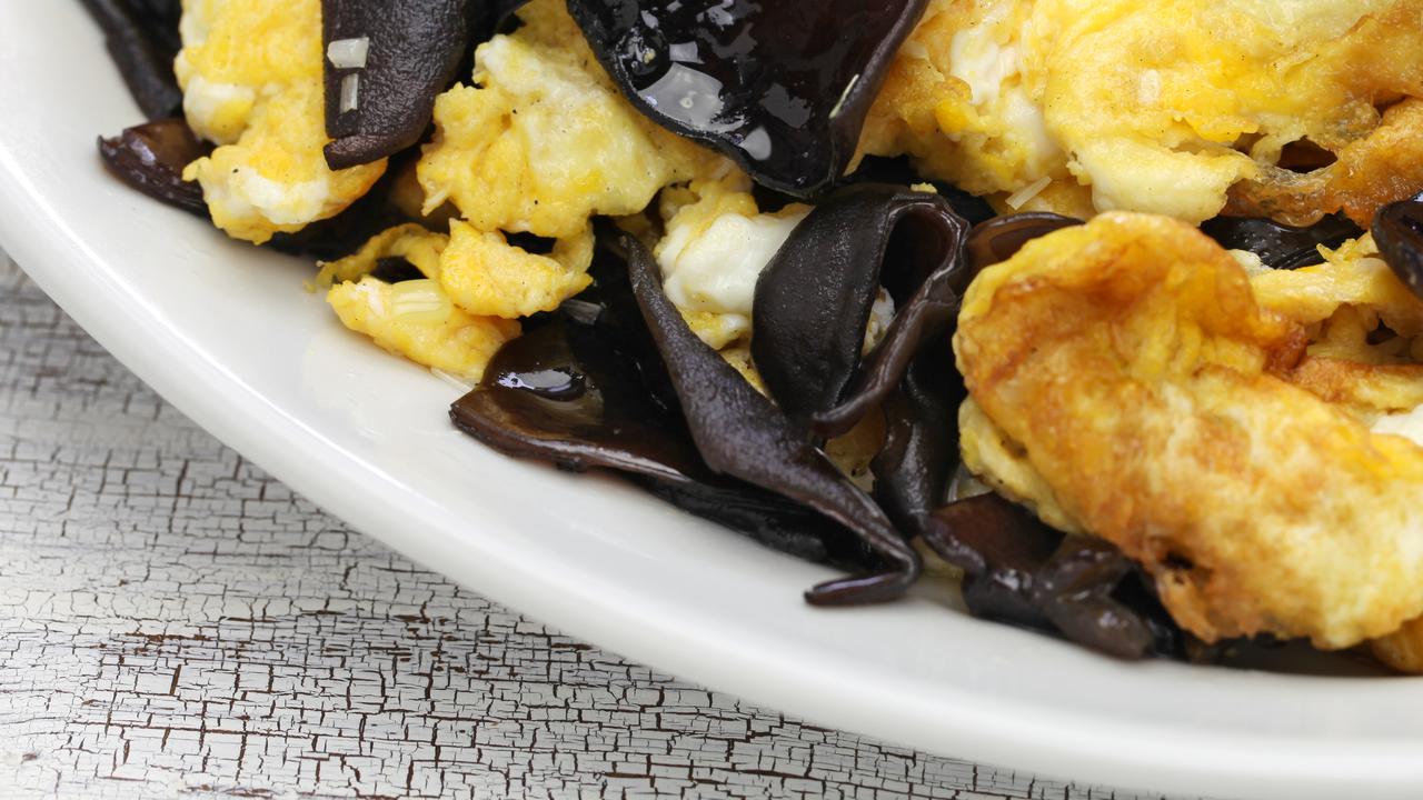 Resep tumis telur sawi hijau. (dok. Cookpad @cook_17828878)