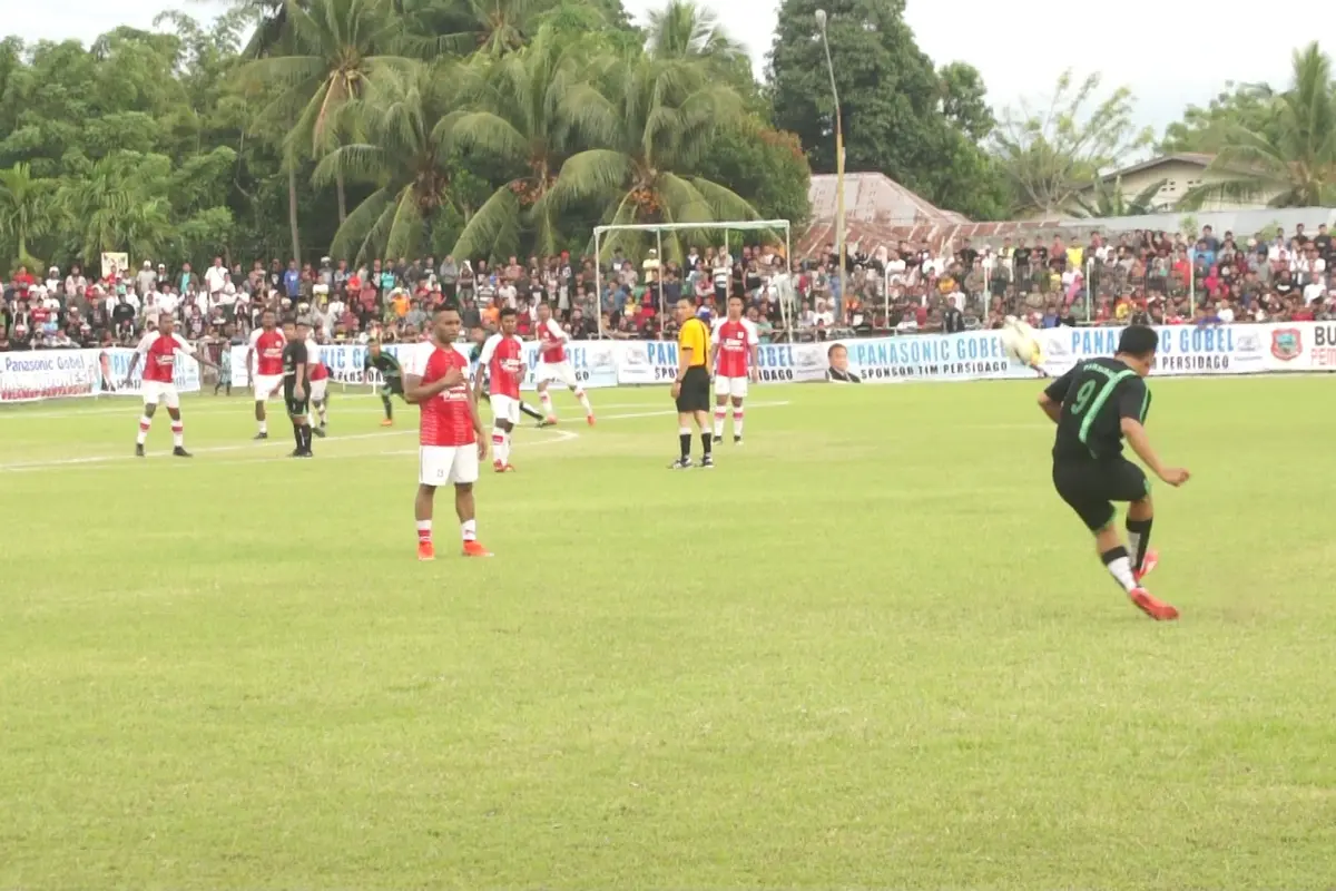 Persidago vs Persipura