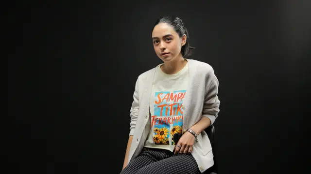 Yasamin Jasem sdi kantor KLY Universe, Jakarta, Senin (03/11/25). (Liputan6.com/ Adrian Utama Putra)