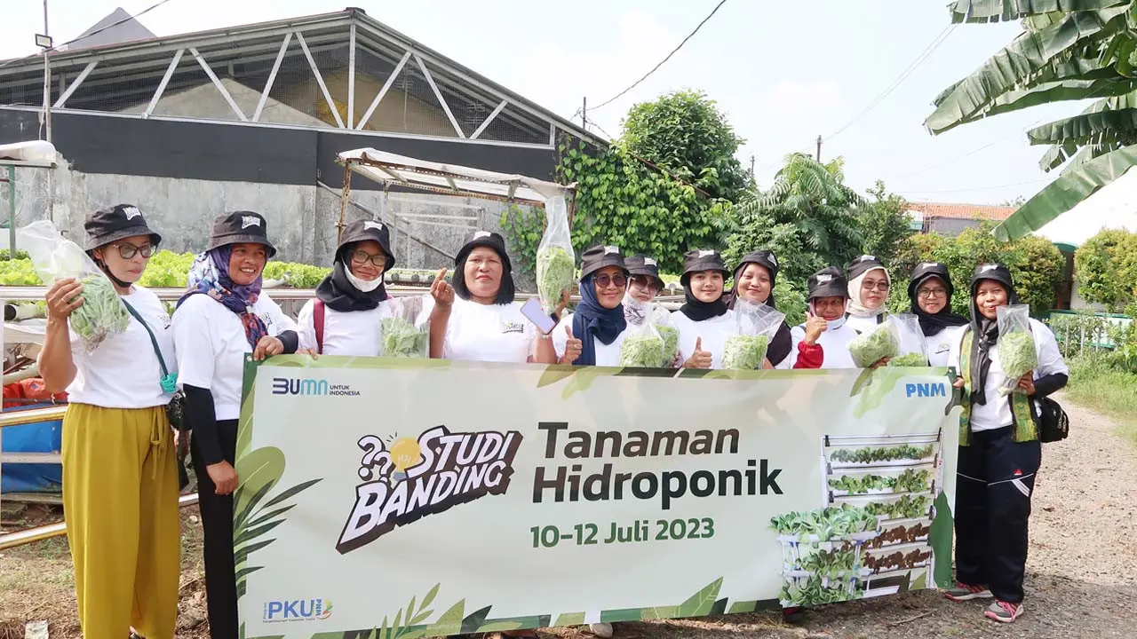Optimalkan Kapasitas Usaha Nasabah, PNM Fasilitasi Studi Banding kepada 12 Nasabah