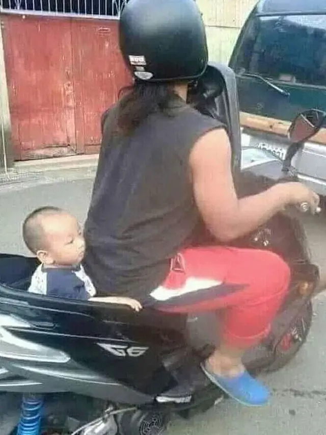 5 Potret Nyeleneh Orangtua Saat Membonceng Anak, Bikin Geleng Kepala