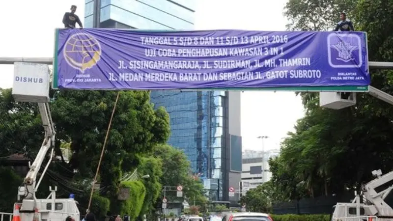 20160405-tmc polda-jakarta-3 in 1