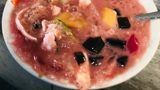 Es Buah Gerjen Keraton Yogyakarta