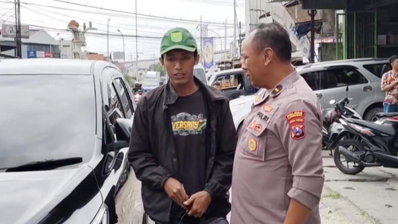 ipda purnomo tolong pria kena tipu
