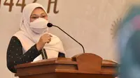 Menteri Ketenagakerjaan, Ida Fauziyah, melakukan Halalbihalal Idulfitri 1 Syawal 1442 H secara virtual.