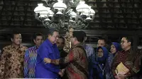 Ketum Gerindra Prabowo Subianto dan Ketum Demokrat Susilo Bambang Yudhoyono di Cikeas. (Liputan6.com/Herman Zakharia)