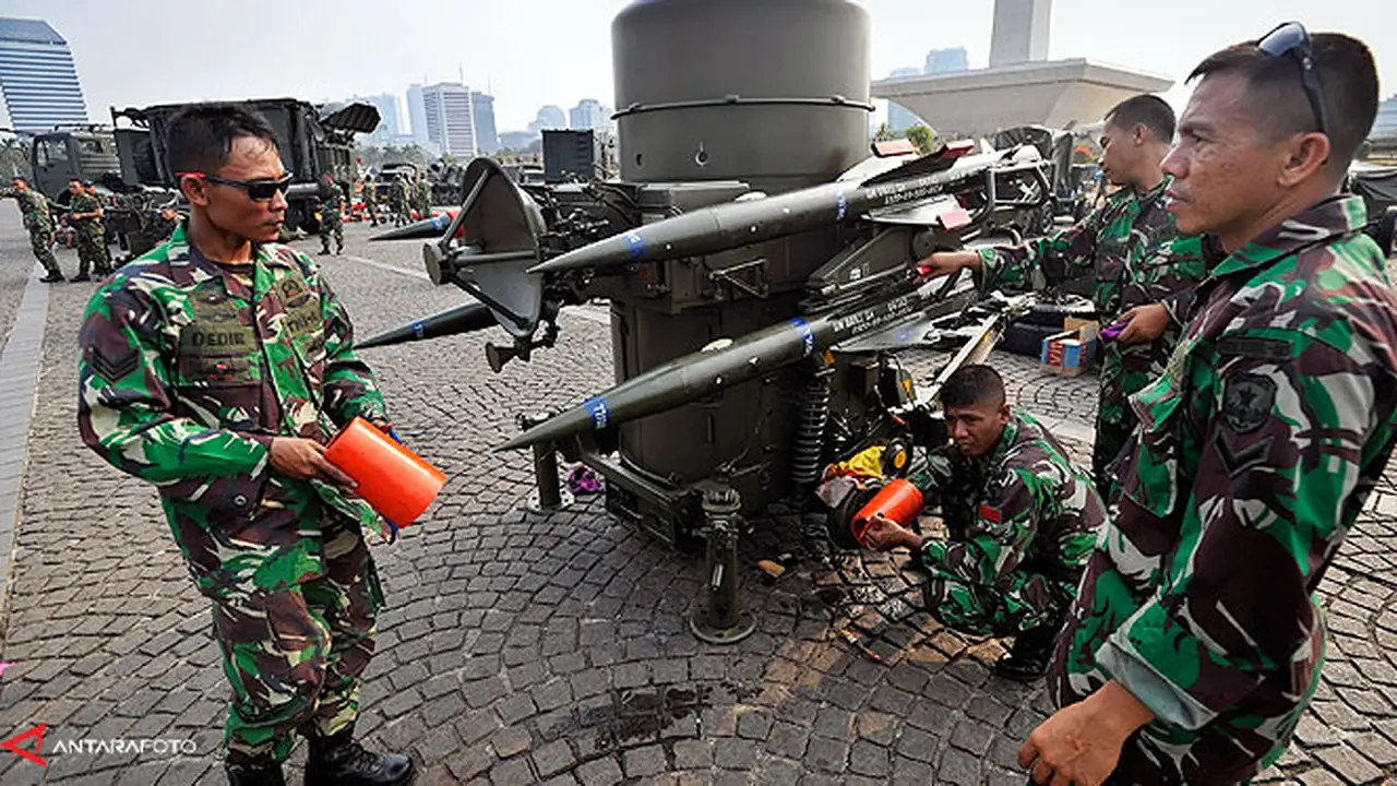 tni-ad121004b.jpg