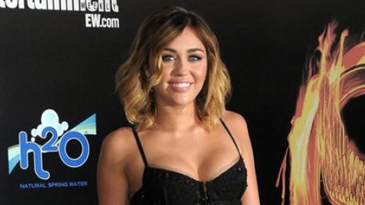 Miley Cyrus: Aku bukan penderita anoreksia!
