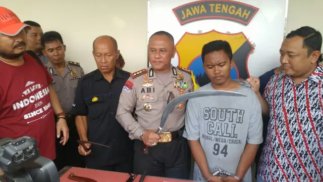 Melacak Jejak Digital