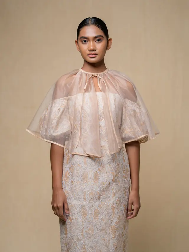 Batik Kombinasi Brokat Lengan Puff Kekinian