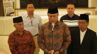 Tokoh lintas agama bersama Kepolisian Daerah Jawa Barat menggelar jumpa pers atas peristiwa penembakan masjid di Selandia Baru. (Huyogo Simbolon)