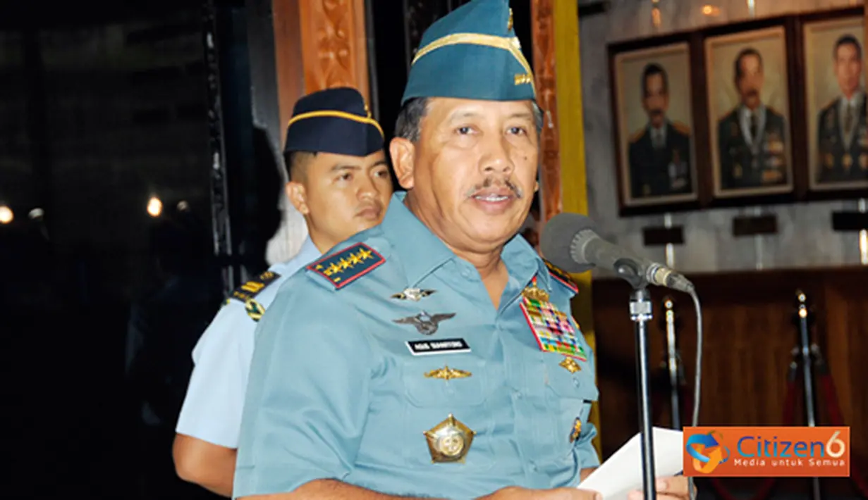Citizen6, Cilangkap: Pelaporan kenaikan pangkat tersebut didasarkan pada Surat Perintah Panglima TNI Nomor : Sprin/2442/XI/2011 tanggal 28 November 2011 tentang kenaikan Pangkat ke/dalam Golongan Pati TNI. (Pengirim: Badarudin Bakri)