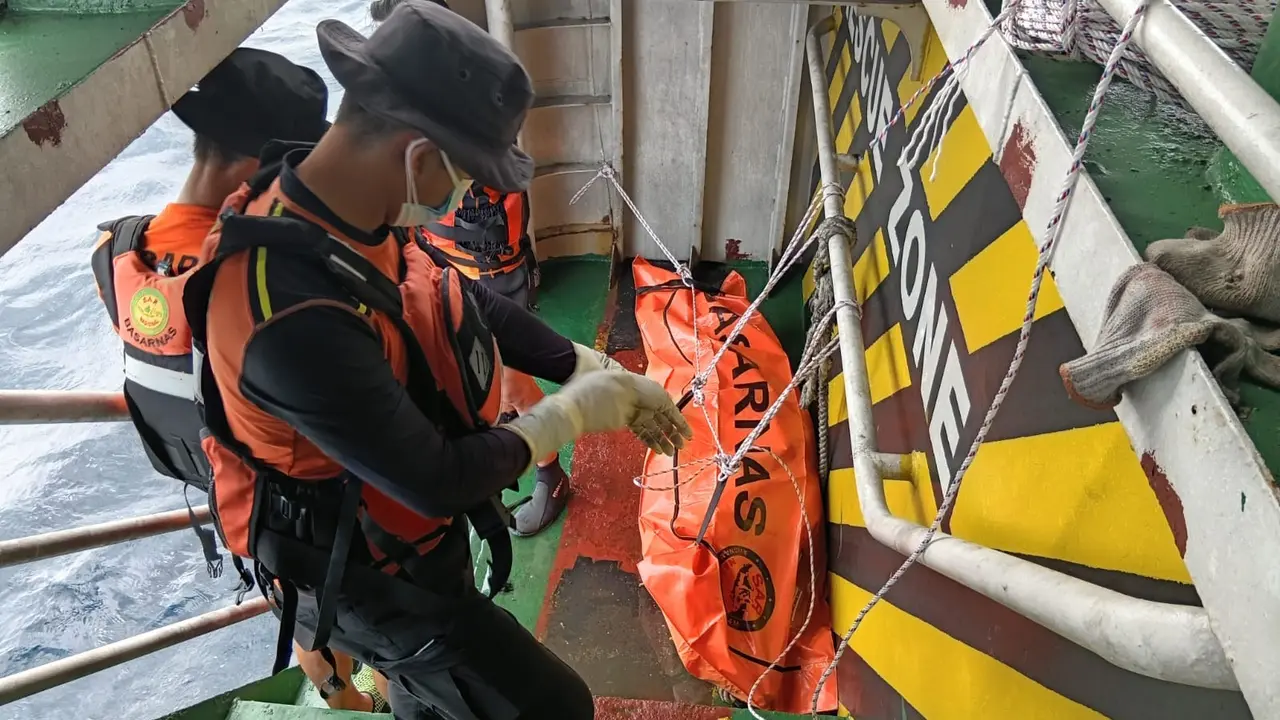 Hari Ketujuh Operasi SAR, Satu Jenazah Diduga Korban KM Nurul Salsa Ditemukan Mengapung di Laut
