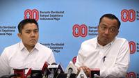 Sekretaris Kabinet (Seskab) Teddy Indra Wijaya dan Menteri Sekretaris Negara Prasetyo Hadi dalam konferensi pers di Kompleks Istana Kepresiedenan Jakarta, Kamis (21/8/2025). (Foto: Liputan6.com/Lizsa Egeham).
