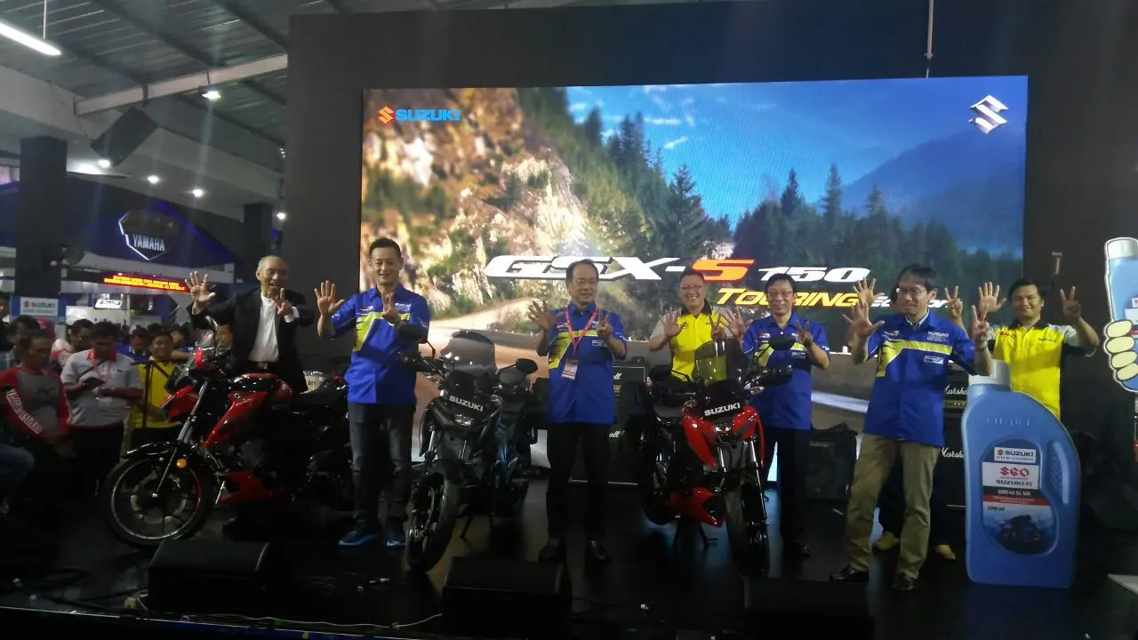 Suzuki GSX-S150 Touring Edition