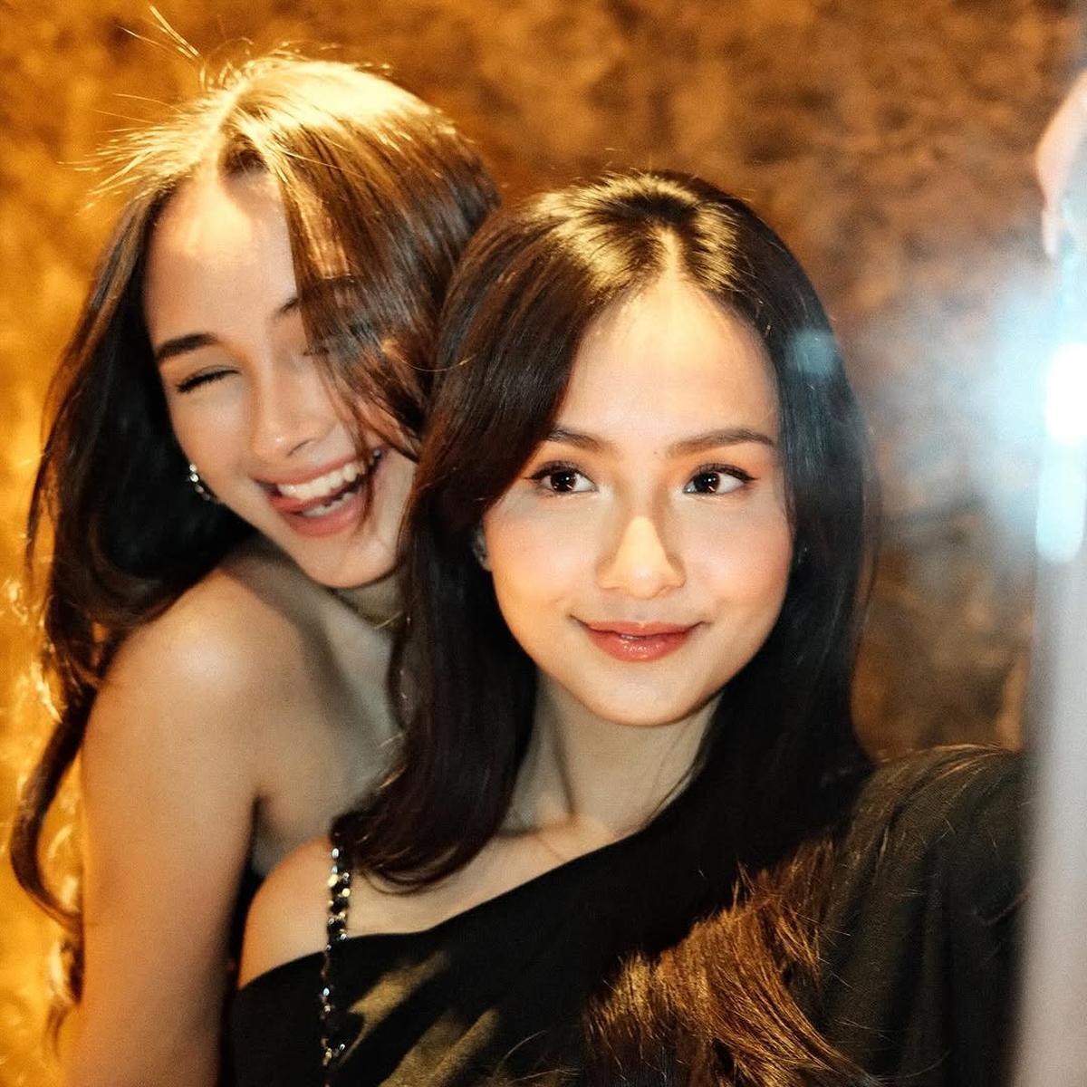 Potret Kedekatan Caitlin Halderman dan Angie Marcheria, Wajahnya Mirip Bak Anak Kembar dan Sama-Sama Cantik