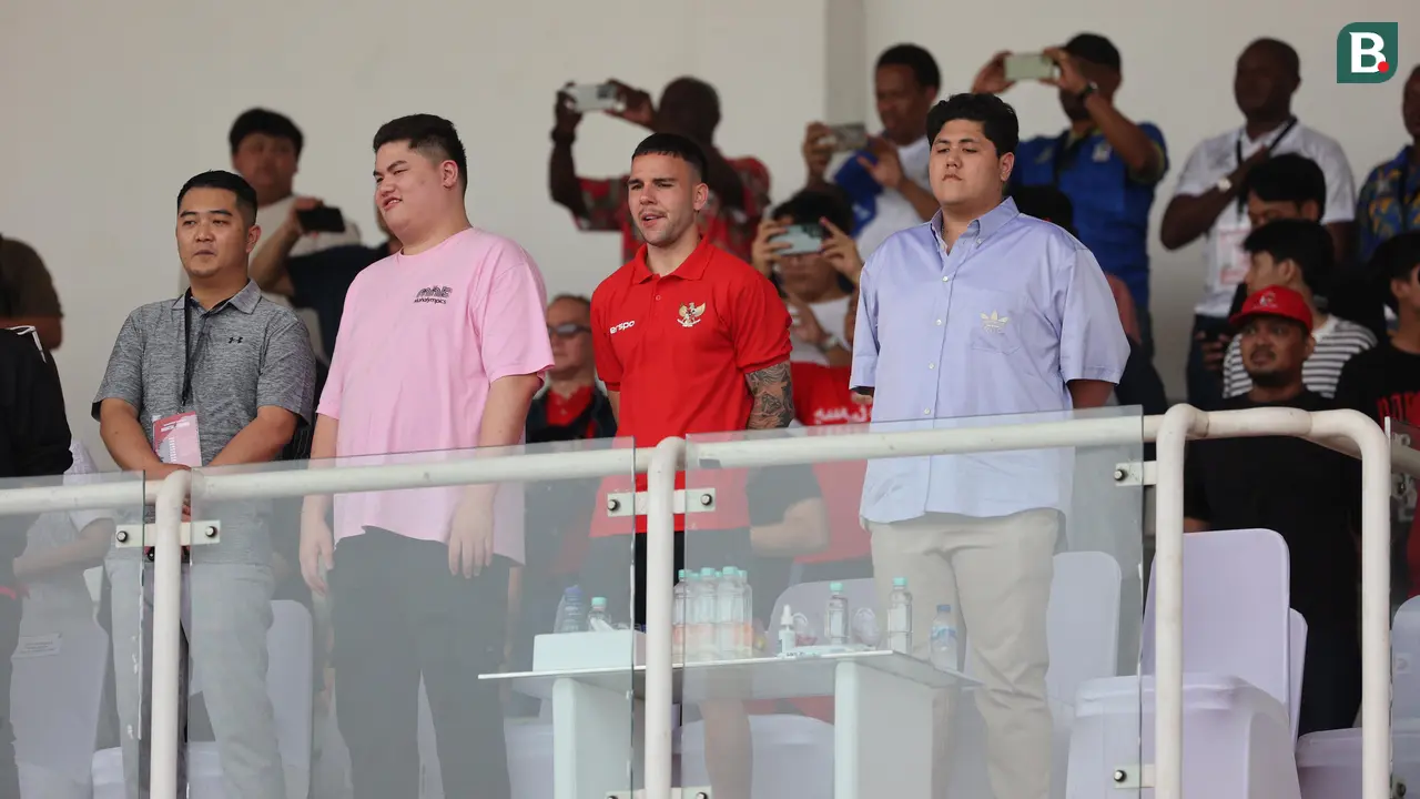 Calvin Verdonk di tribune VIP Stadion Madya - Timnas Indonesia Vs Timnas Tanzania