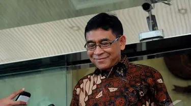 Wakil Menteri Energi dan Sumber Daya Mineral (ESDM) Susilo Siswoutomo penuhi undangan KPK (Liputan6.com/Faisal R Syam)