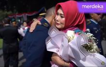 Banjir Air Mata di Istana, Tangisan Para Perwira TNI-Polri di Pelukan Orang Tua Usai Dilantik Presiden Jokowi