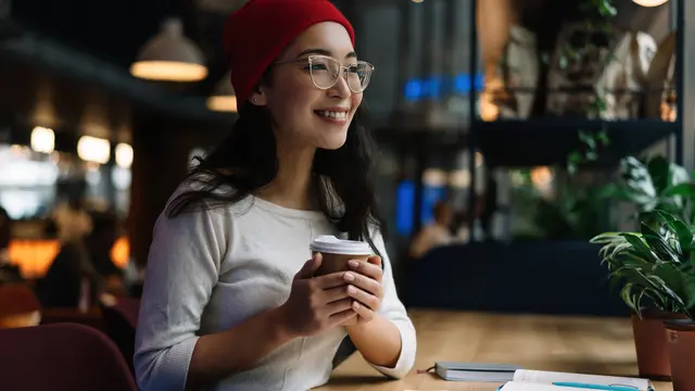 wanita juni tidak balas dendam